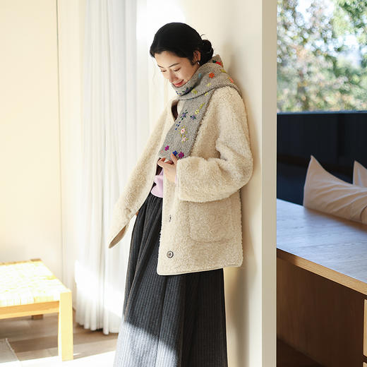 绽放881朵/纯羊毛绒感设计羊羔毛贴袋中长款外套女毛呢大衣冬新款 商品图3