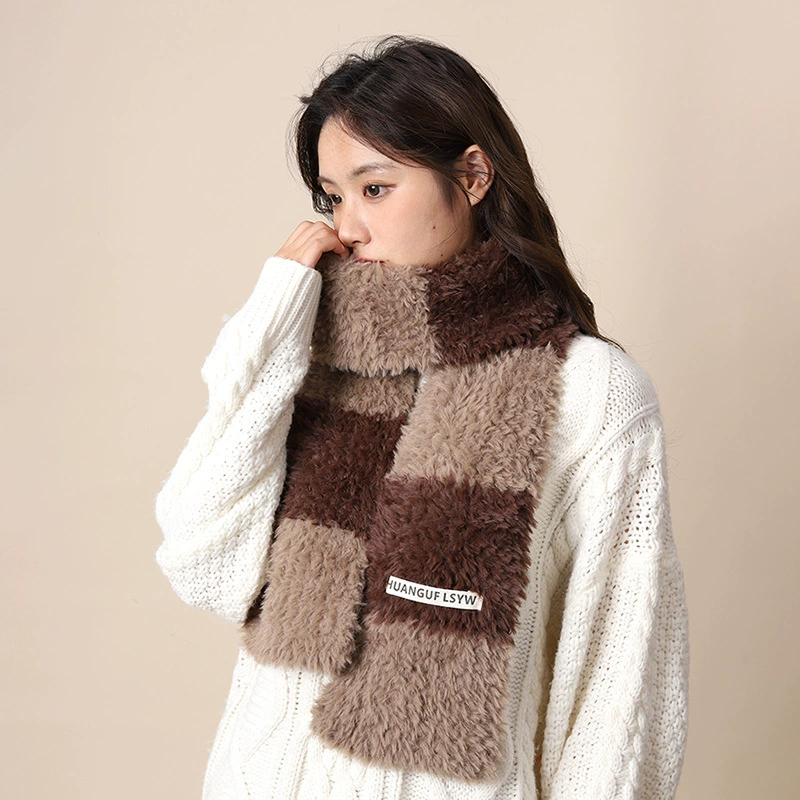 条纹针织毛绒围巾