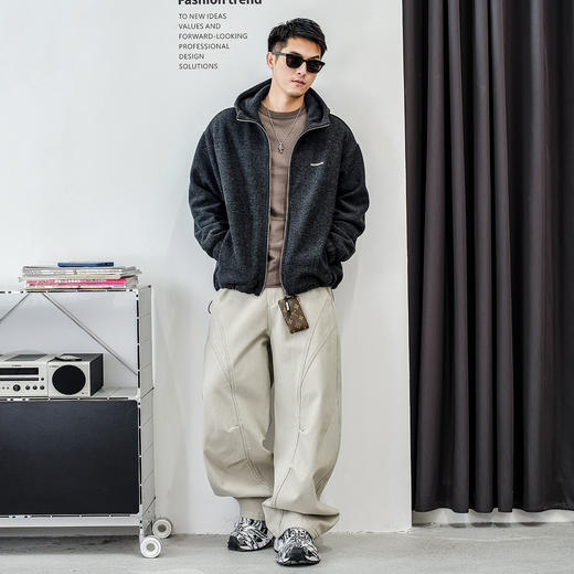 徐太浪【毛绒感 休闲风】加绒开衫卫衣男秋冬款抽绳收腰连帽外套 商品图3