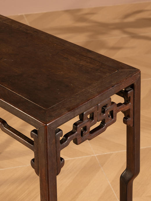 清 红木拐子纹条桌 商品图3