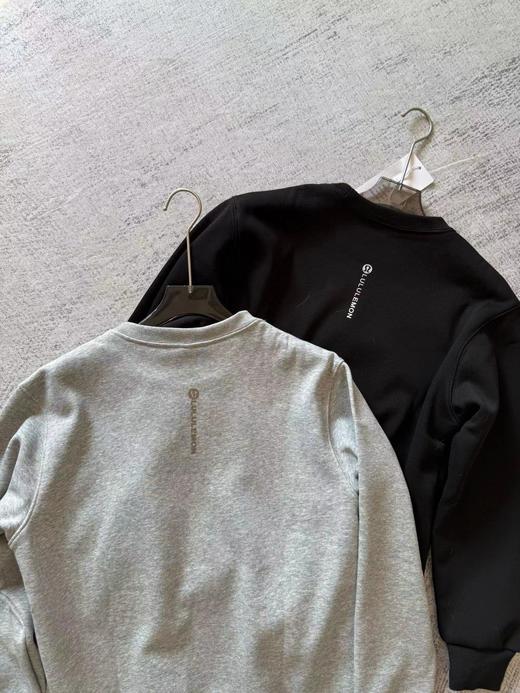 D120407胸前小标运动加绒圆领卫衣冬季打底衫上衣男款 商品图7