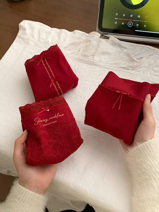 穿红走鸿运～3条装红内裤新年本命年女士三角裤礼盒装 商品图1