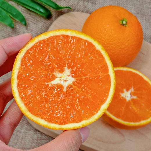 🍊这颗橙子会飙汁！【九月红脐橙】浓郁橙香一咬就爆汁🔥细嫩如果冻，汁水多到能“喝饱”！💦皮薄，淡淡果酸越吃越上瘾 商品图1
