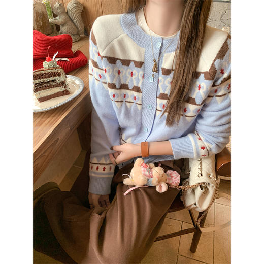 【169元任选2件】现货！蓝色费尔岛毛衣开衫 商品图1