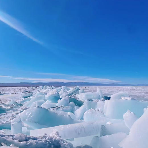 西北｜青甘冬季7天6晚，4-8人小团，青海湖/茶卡盐湖/察尔汗盐湖/翡翠湖/大柴旦/黑独山/敦煌/鸣沙山月牙泉/大地之子/张掖七彩丹霞/岗什卡雪峰连心湖，每天可出发！ 商品图3