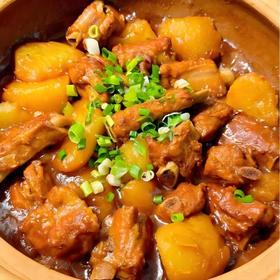 酬小吖 砂锅土豆焖排骨