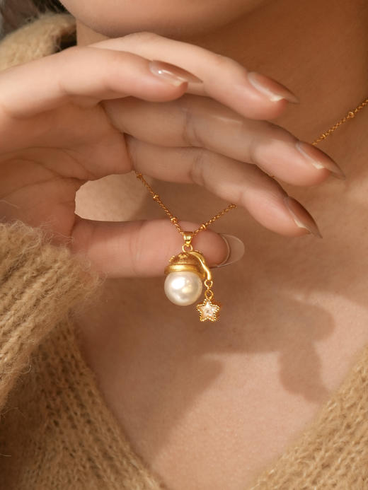 小众原单ninina圣诞珍珠小金帽许愿幸运项链毛衣链 商品图1