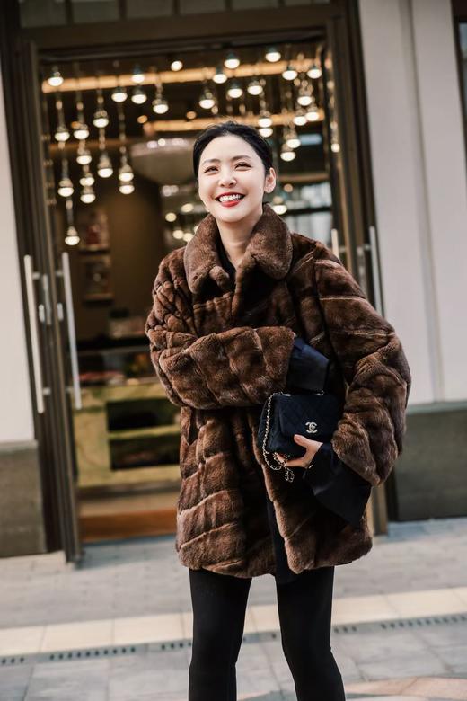 MAISON COVET  翻领水貂皮草外套 商品图10