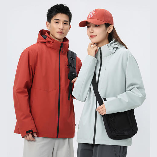 【门店新品&防水】圣得西25年冬季连帽外套男女款户外休闲冲锋衣 商品图1