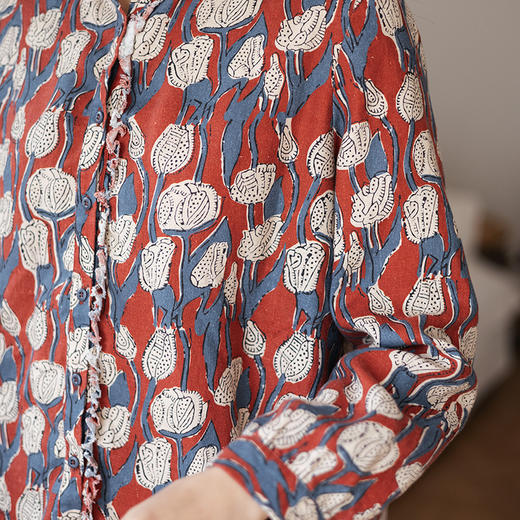 绽放819朵/加厚亚麻数码印花立领花边门襟长袖衬衫女冬季内搭小衫 商品图3
