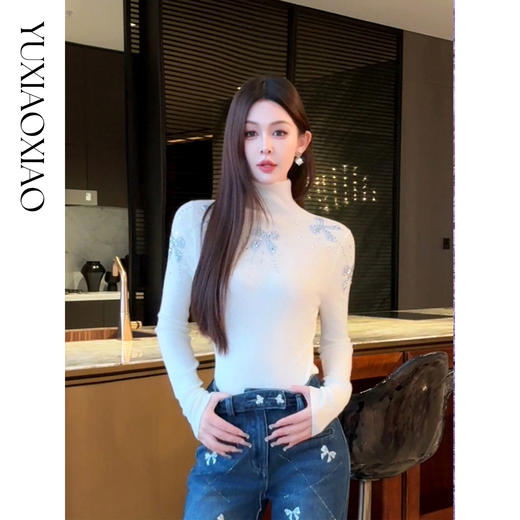 余潇潇【星光情结】含绵羊毛蝴蝶结烫钻高领修身打底针织衫毛衣 商品图0