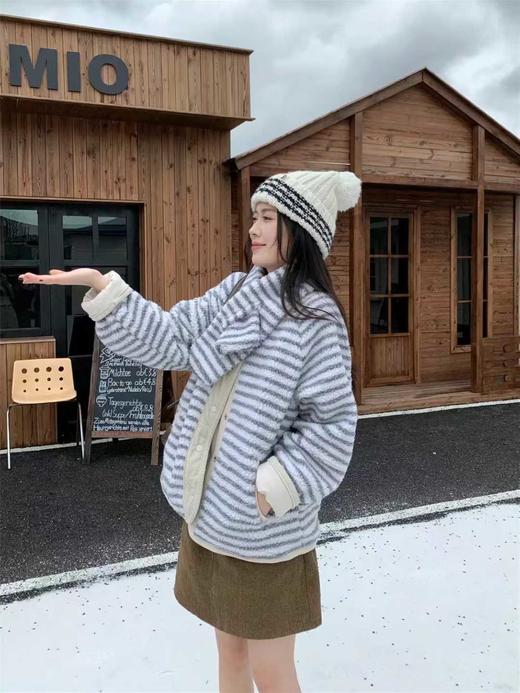 【GZ】无忧购韩系休闲棉服两面穿带围脖羊羔绒外套女宽松圆领外套6637#（截单后3-5天发货） 商品图3