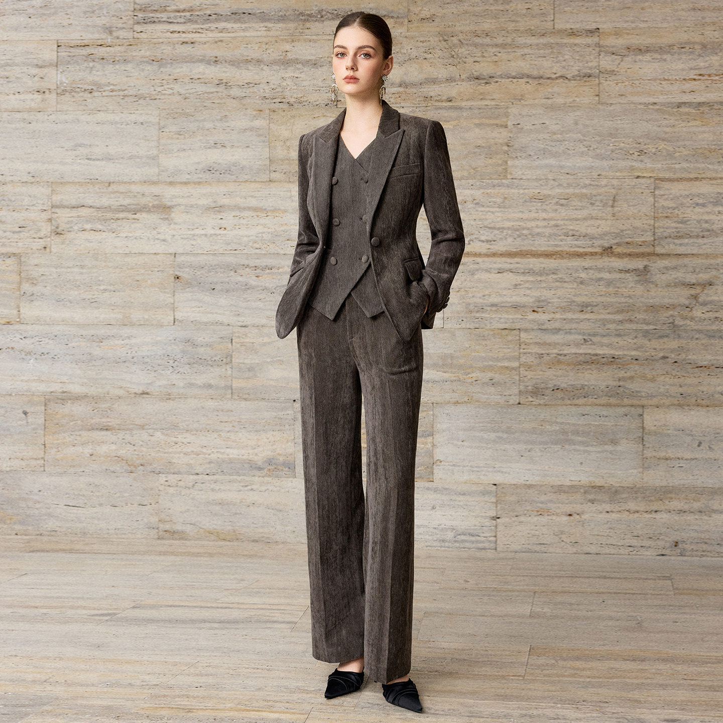 IWY/高级感总裁丝绒西装套装女秋冬气质通勤职业装正式场合正装J25CP266