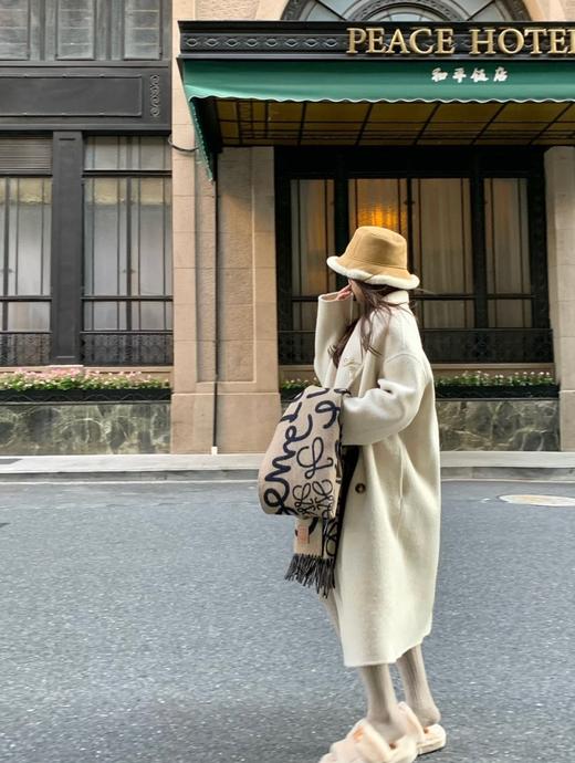 罗意威 《涂鸦》双面围巾 黑驼色（DSX） 商品图1