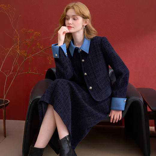 西遇优雅精致小香风套装女冬季撞色外套高腰直筒半身裙两件套V4355455 商品图0