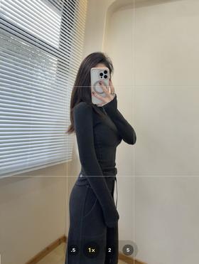 【非质量问题不退换】LULU  羊毛混纺半拉链长袖+阔腿裤（EJ）