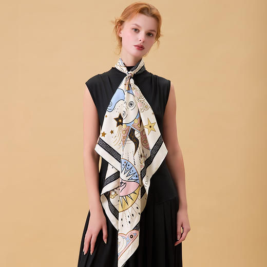大英博物馆 欧洲文化艺术系列 日月星辰 重磅真丝丝巾 商品图1