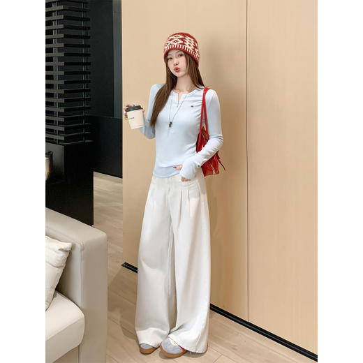 <曾小咸推荐> 现货秒杀！微信超特价！半拉链蓝色t恤修身打底衫 日常139.99 立减70 秒杀69.99！ 商品图4