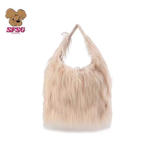 4楼Eubelle欧蓓 SFSG潦草小狗毛毛包系列多色单肩包 活动价：339元 商品图0