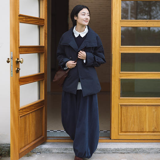 绽放542朵/95鹅绒经典翻领风衣式系带中长款羽绒服女百搭羽绒外套 商品图2