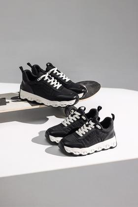 JEHURFIE/纪华菲爱马仕同款猪鼻子情侣休闲鞋