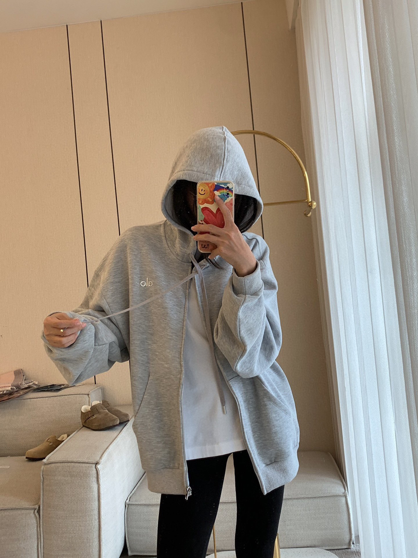 124-2 alo连帽加绒拉链卫衣开衫 售完无补
