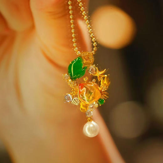 龢盒原创 18k金镶金钱蟹欧珀翡翠吊坠 商品图4