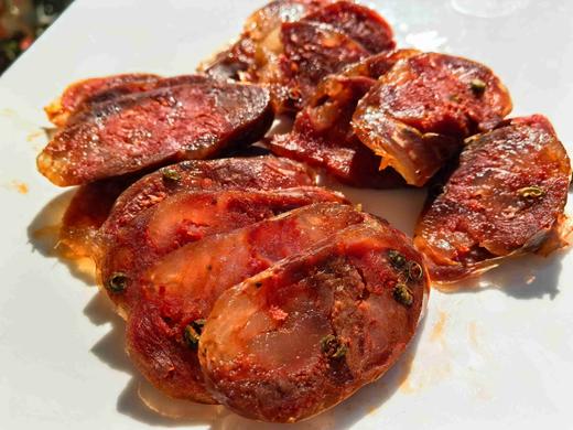 预售17号发货生态黑猪肉川味香肠2斤包邮 商品图0