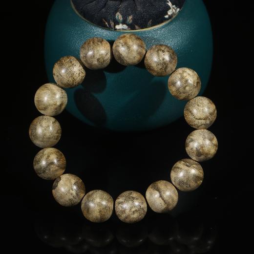 BC.CS12.3-2    柬埔寨(手串) ，15.6mm，17.56g 商品图0