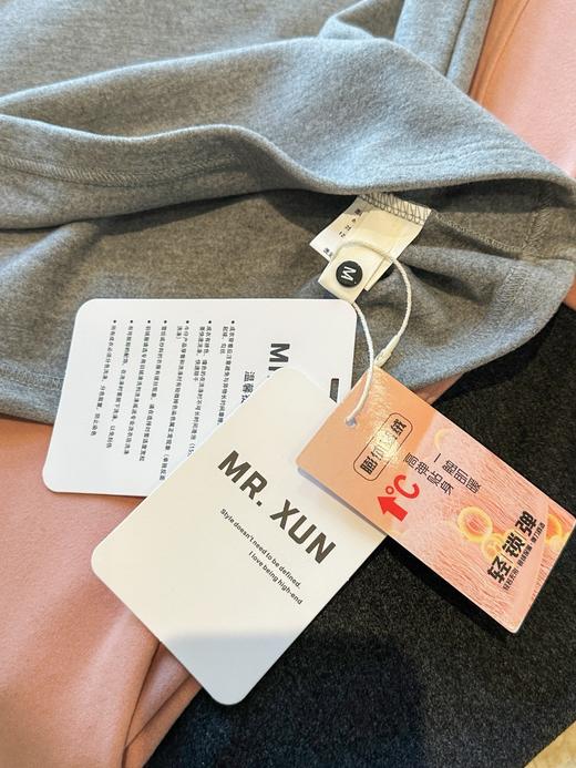 磨毛发热半拉链连帽打底衫 商品图11