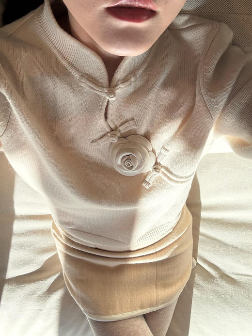 DUO智仙生 黑标 天cai中国少女 新中式100羊毛少女毛衣 商品图3