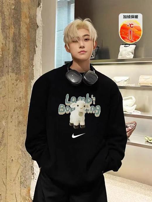 D120421加绒加厚2025冬季新款卡通小绵羊抓绒保暖圆领卫衣 商品图1