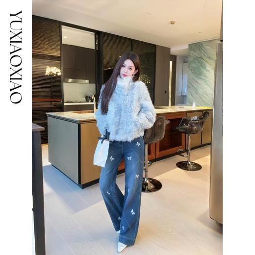 余潇潇【普鲁士甜心】层次感时髦重工精致蝴蝶结烫钻棉感直筒牛仔裤 商品图3