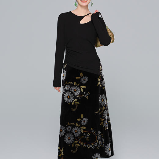 「自」全新升级【铂金会员174/天猫229/差价55】(22135)洛诗琳新中式高腰显瘦丝绒裙2025秋冬气质印花半身长裙女 商品图3