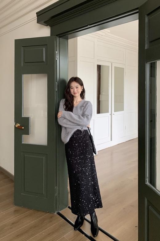 ELLA JADE 黑色亮片气质优雅包臀显瘦半裙 21641 商品图1