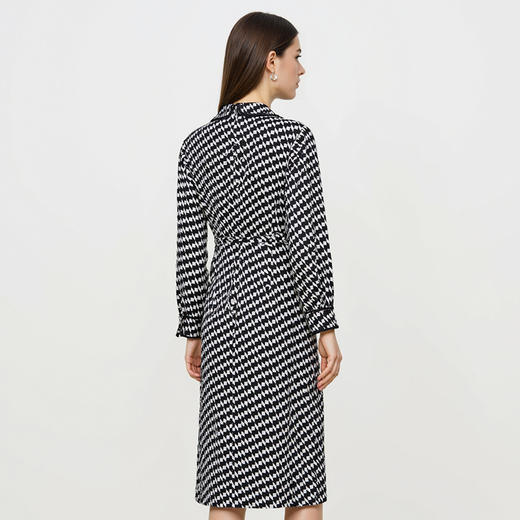 EITIE爱特爱春季新款V领气质时尚收腰显瘦连衣裙7307006 商品图9