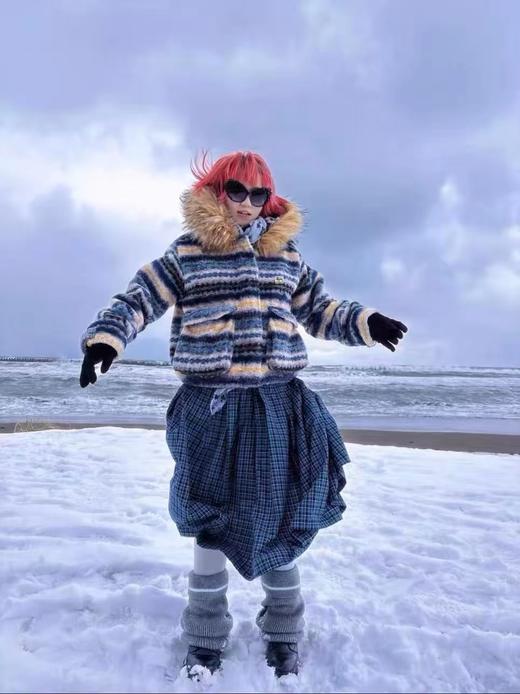 D120413新款2025复古撞色可拆卸毛领羊羔毛棉服外套 商品图14