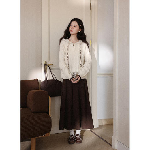 鹿向南「柔软小憩」杏色连帽毛衣秋冬季设计感时尚百搭长袖上衣女 商品图2