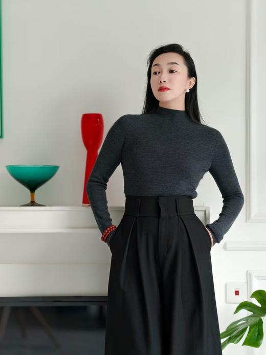 半高领羊绒衫-远山黛 商品图0