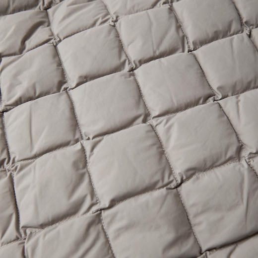 ROMISTUDIO“鹅绒马甲”90白鹅绒内外叠穿复古萎格羽绒RWCWWG6527 商品图9