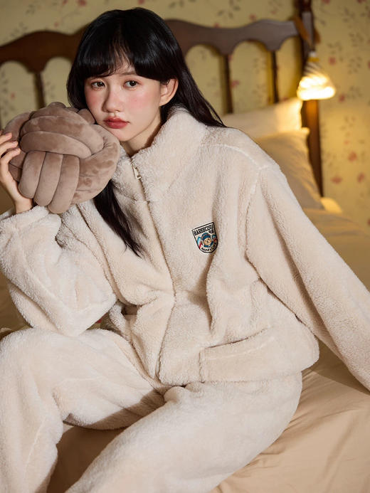 法兰绒套装 商品图3