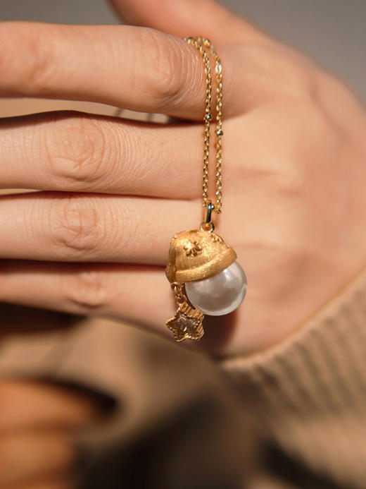 小众原单ninina圣诞珍珠小金帽许愿幸运项链毛衣链 商品图7