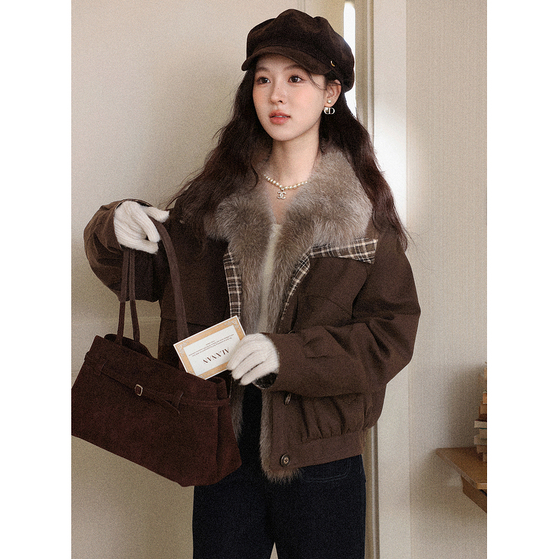 鹿向南「雅系暖调」90白鸭绒咖色羽绒服女2025冬季复古风短款外套