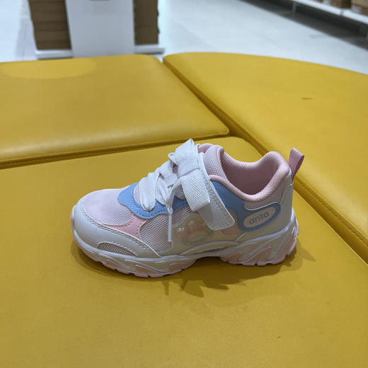 安踏儿童运动鞋2025年秋款女小童网面耐磨运动休闲鞋 322539903 商品图1