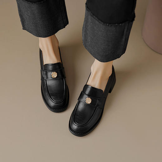 【预售5天】黑色加绒毛毛鞋女外穿真皮粗跟单鞋一脚蹬懒人乐福鞋 商品图1