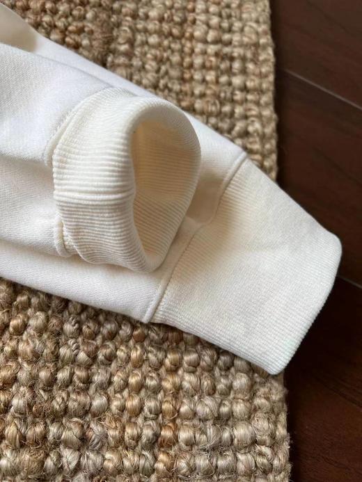 D120431联名款字母刺绣拉绒白色圆领卫衣男女同款 商品图3