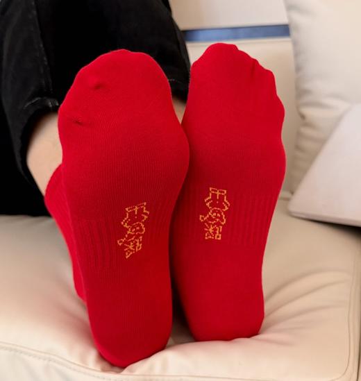 热卖中！！好运长绒棉小红袜【步步聚财好运来】袜低踩小人标志 10A抗菌防臭  0甲醛0芳香  国际A级标准 红色袋包装 儿童小孩全家安排上小红袜 商品图4