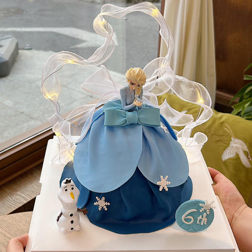 冰雪公主艾莎主题蛋糕 商品图0
