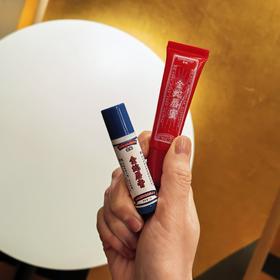 [屁侠推荐]金蛇保湿蛇油润唇膏&金蛇唇蜜滋润保湿淡化唇纹修护润唇膏