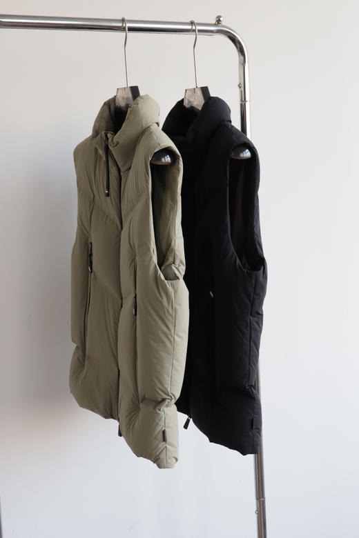 M0nc1er Leng@u 防水羽绒马甲 BX073 商品图3